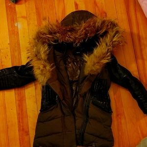 Amazing condition 5-6 y Rudsak 90%down Jacket real racoon Fur